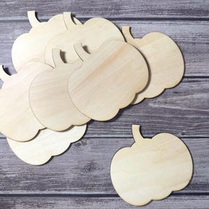 Set of 8 Small Pumpkin Wood Cutouts – 4&quot; Unfinished Blanks for Fall Crafts, Laser Cut Pumpkins, DIY Painting, Halloween & Thanksgiving Craft