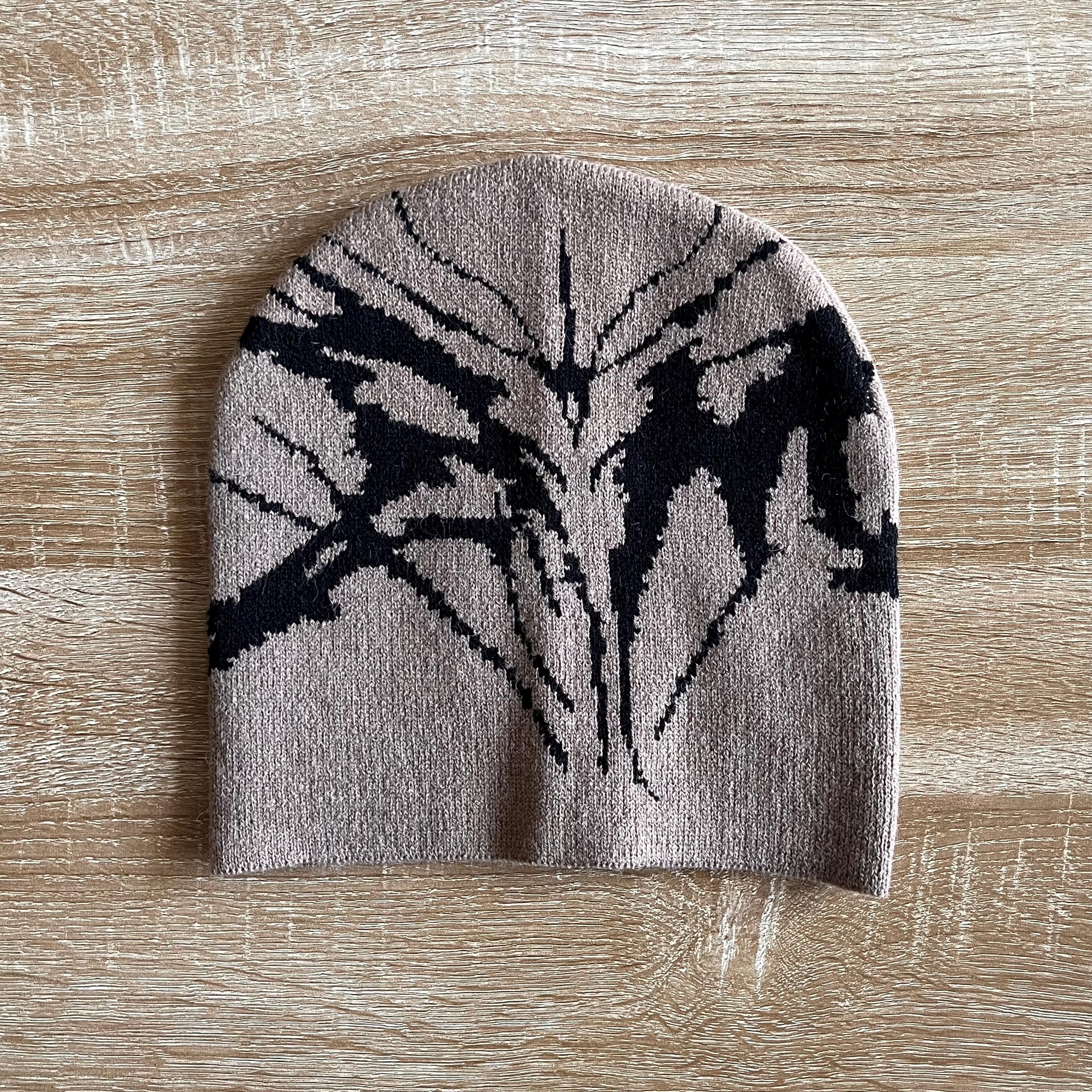 Y2k/2000s Style Tan + Black Skeleton Graphic Skull Cap