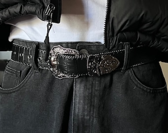 Y2k/2000s Faux Alligator Leather Pattern With Detailed Metal