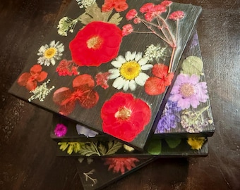 Pressed Flower Coaster Set: Wooden Boho Home Decor
