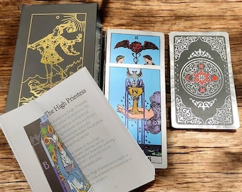 Jeu de tarots en feuille d'argent : étoile à six branches avec guide