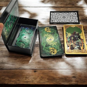 Gold & Silver Cthulhu Mythology Tarot Cards, Luxury Tarot Cards, Tarot Cards Deck With Guide Book, Water Proof, Luxury Gift Box.