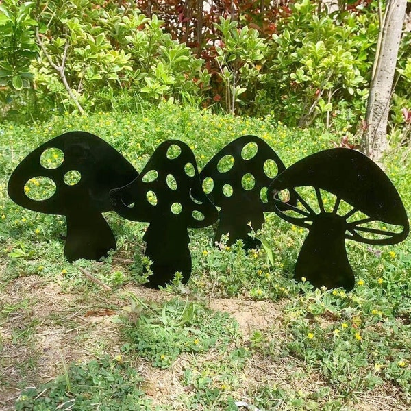 Garden Yard Stake| Wild Mushroom Yard Art | Yard Decor | Outdoor Lawn Decor|Mushroom Garden Stake Set| Rusty Mushroom