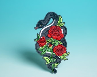 Parche bordado de serpiente negra rosa: aplique termoadhesivo