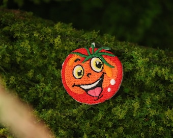 comic tomato patch, iron on patch, embroidered patch, aesthetic patch, funny patch, for jacket, for backpack,