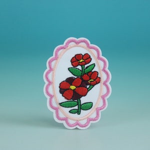 parche de flor diminuta roja, parche de margarita, hierro en parche, parche bordado, parche estético, parche divertido, para chaqueta, para mochila,