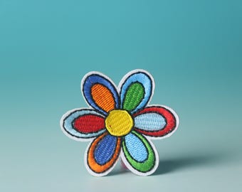 colorful daisy patch, rainbow flower patch, iron on patch, embroidered patch, aesthetic patch, funny patch, for jacket, for backpack,