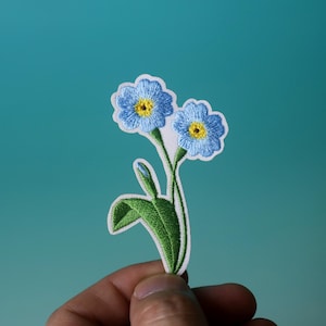 青い花のパッチ、タンポポのパッチ、アイロンパッチ、刺繍パッチ、美しいパッチ、面白いパッチ、ジャケット用、バックパック用、