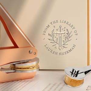 Embossage de livres personnalisé/Timbre de la bibliothèque du livre/Embossage de bibliothèque/Tampon de gaufrage/Ex Libris/Cadeaux de Noël pour les amateurs de lecture