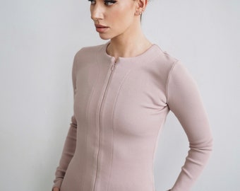 Ash Pink Women's Top-Blouse With Zipper Detail and Long Sleeves For All Occasions | Spring/Summer