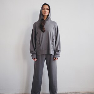Superzachte hoodie van bamboestof, oversized, grijze kleur stijlvolle hoodie, goed voor dagelijks gebruik, gemakkelijk te stylen afbeelding 6