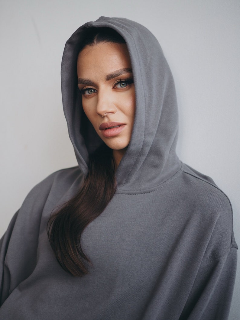 Superzachte hoodie van bamboestof, oversized, grijze kleur stijlvolle hoodie, goed voor dagelijks gebruik, gemakkelijk te stylen afbeelding 4