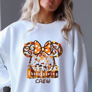 Thanksgiving Crew Disneyland-shirt, 2024 Happy Thanksgiving Mickey and Co-sweatshirt, 2024 Disney Thanksgiving-familie bijpassende SweetShirts