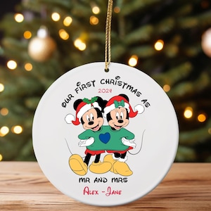 2024 Custom Disney Mickey und Minnie Weihnachtsverzierung, unser erstes Weihnachten als Verzierung, Disney-Weihnachtsverzierungsgeschenk, Mr und Mrs Ornament