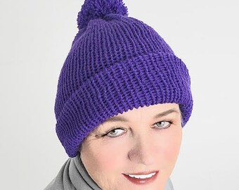 Bonnet en tricot gris clair, Bonnet fait main chaud, Bonnet en laine gris clair, Cadeau pour meilleur ami, Coiffure pratique, Chapeau minimaliste pour un look quotidien