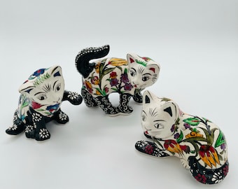 Figura de gato de cerámica hecha a mano / Cerámica turca, pintada a mano