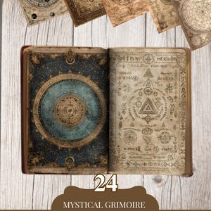 Può includere: Un libro aperto con un design celeste blu e oro sulla pagina sinistra e antichi simboli sulla destra. L'immagine include diversi fogli di pergamena invecchiati con carte astrologiche e il testo "24 Mystical Grimoire Journal Pages".