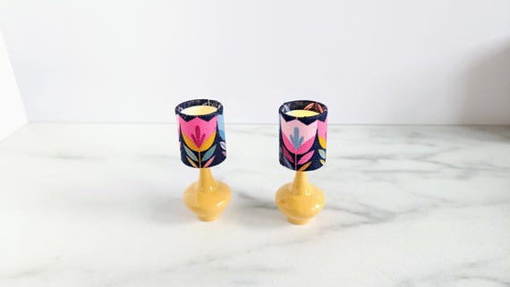 Mid Century Modern 1:12 Dollhouse Lamp, Working Miniature Table Lamp, Battery Operated Light, Retro Floral fabric Shade blue yellow pink by MiniaturesbyMoon