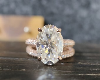 Anello nuziale in Moissanite ovale schiacciato con ghiaccio/Anello di fidanzamento in Moissanite incolore/Set di anelli nuziali in oro 14K 3/4 Eternity/Set di anelli da sposa solitari