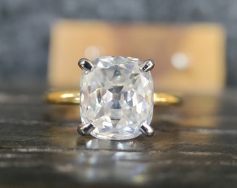 Anillo de compromiso Moissanite con cojín de aplastamiento helado / Anillo de boda Moissnite solitario / Anillo de propuesta de oro sólido de dos tonos de 14K /Anillo de propuesta