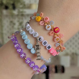 Pulsera de la amistad personalizada - Regalos personalizados - Pulseras de concierto - Regalos para damas de honor -