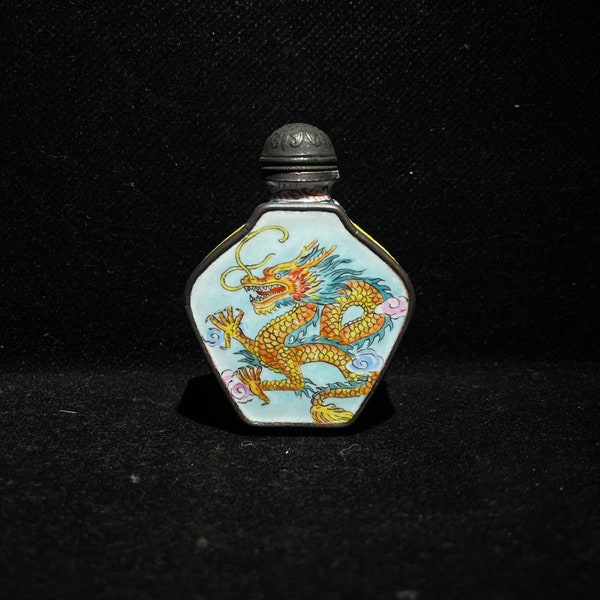 Antique Cloisonné Hand-Painted Dragon Snuff Bottle, Rare and Precious Chinese Collectible, Gift and Collectible Value, Y1012