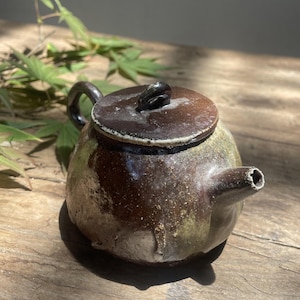 Théière chinoise en céramique faite main cuite au feu de bois - Poterie en argile rustique - Service à thé artisanal - Grès Wabi Sabi