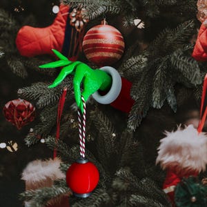 Customizable Grinch Hand Ornament Holder: Whimsical Christmas Decor
