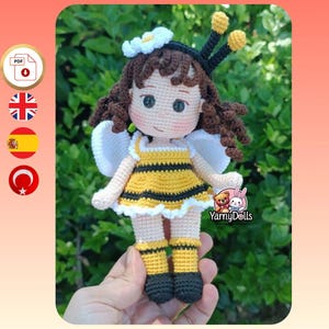 Virkad docka med Daisy Bee-mönster, dockhandledning (pdf på 3 språk)