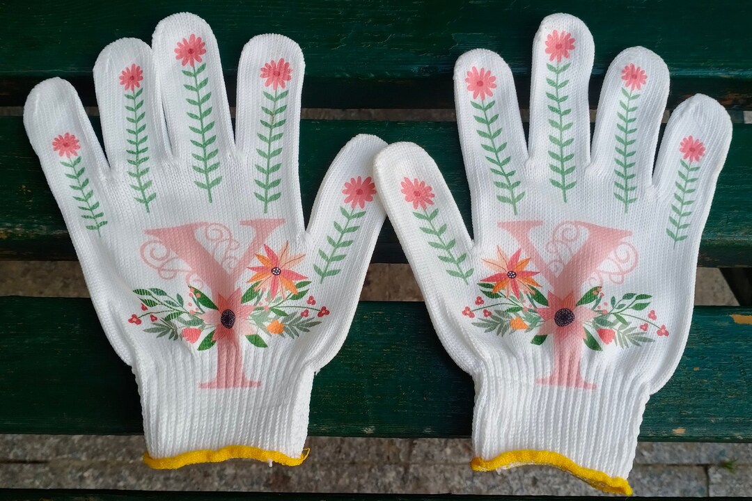 Garden Fiesta Glove Set