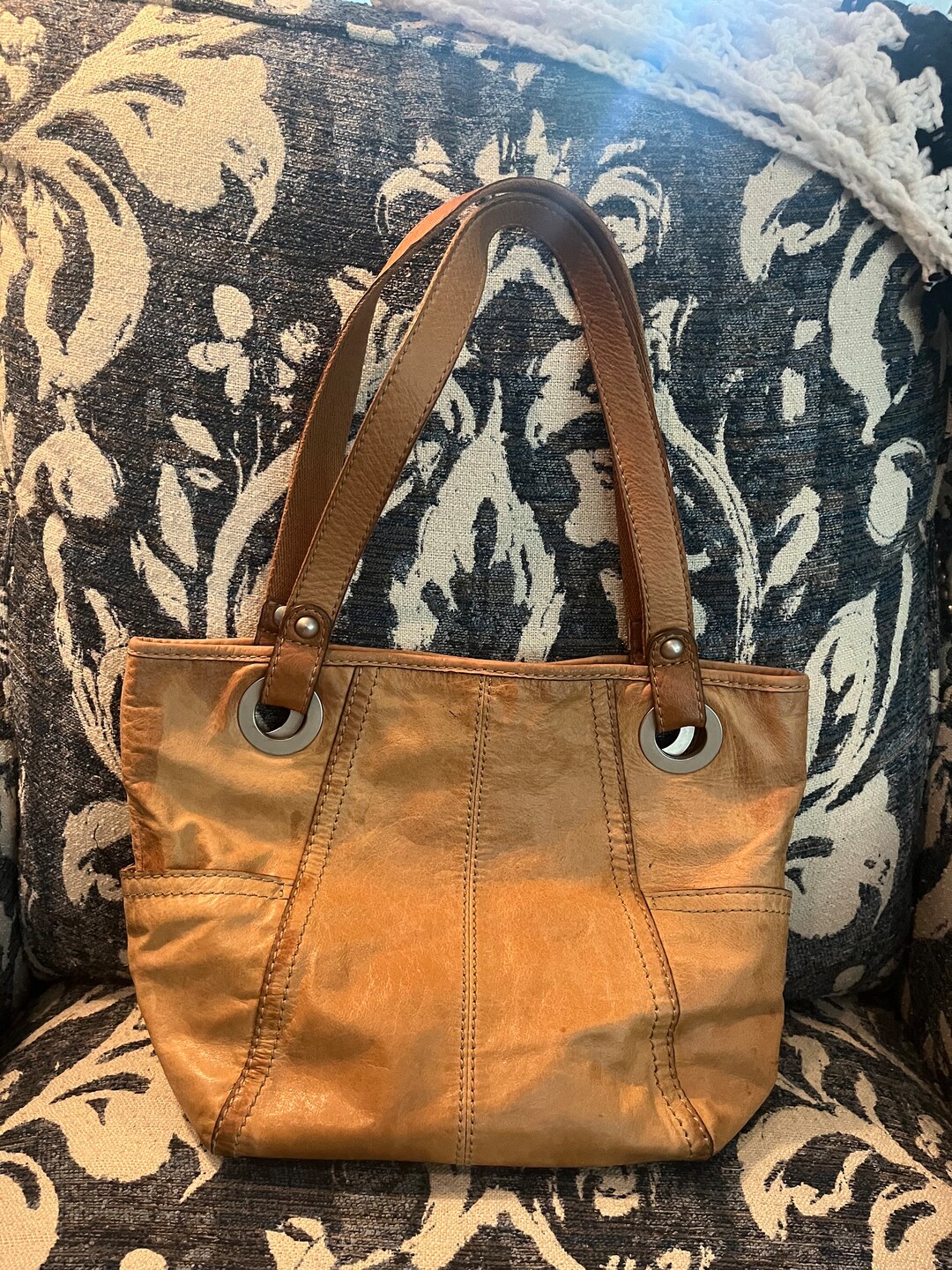 Fossil caitlyn tote sale