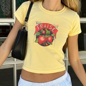 Vintage Strawberry Baby Tee, Cute Fruit Tee, Coquette Tshirt, Retro Graphic, Pinterest Aesthetic, Y2k 90s Style, Retro Graphic, Cottagecore