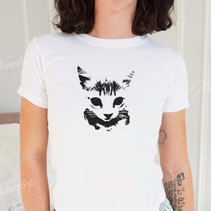Cute Kitten Baby Tee, Cool Cat Grunge Aesthetic Shirt, Streetwear Style Clothing, Babytee Y2k, 90s Retro Vintage Graphic Top, Goth Punk Tee