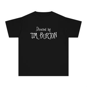 Regisserad av Tim Burton Baby-tröja, Halloween-estetik, Goth Punk-tröja, Babytee Y2k, Cool Grunge Horror, Vintage Y2k-topp, 90-tals retro grafisk topp Black