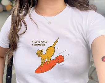 Retro Cat Faded Baby Tee, Funny Vintage Baby Tee, Rocket Retro Graphic Top, Pinterest Aesthetic, 90s Y2K Shirt, Grunge Aesthetic Shirt