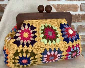 Houten Kiss Lock gehaakte clutch, vintage stijl tas, gehaakte tas met verstelbare riem, oma vierkante gehaakte tas