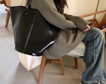 Bolso de hombro de charol vegano negro / Bolso de mano de cuero de gran capacidad con bolsillo con cremallera / Regalos para ella