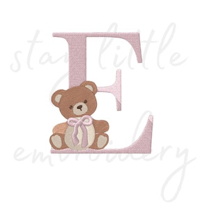 Ours mignon lettre E - motif de broderie bébé - 85 mm - téléchargement immédiat - pes, dst, exp, jef, jef+, xxx, hus, vip, sew
