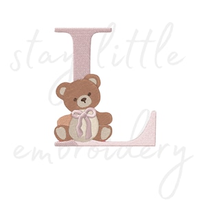Ours mignon lettre L - motif de broderie bébé - 85 mm - téléchargement immédiat - pes, dst, exp, jef, jef+, xxx, hus, vip, sew