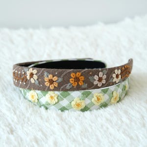Embroidered Floral Wide Headband: Vintage Boho Hair Accessory