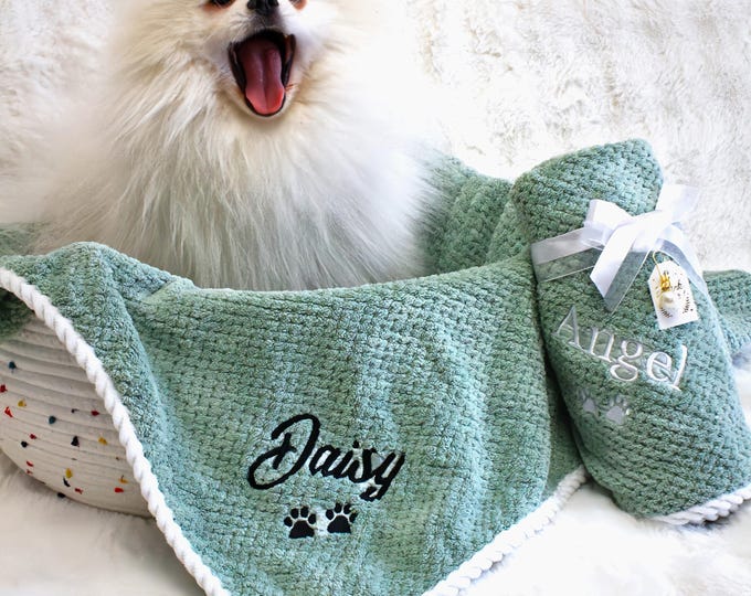 Ultra-soft Personalized Pet Blanket, Custom Embroidered Name Dog Cat Blanket, No Shrink Fade