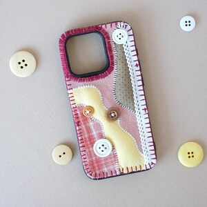 Handmade Sewn Patchwork Fabric Phone Case, with Buttons, Retro Creative Cases, Embroidery Art