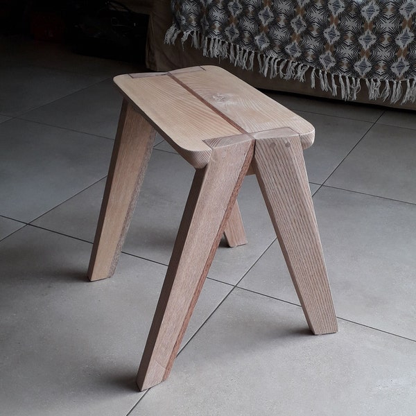 Tabouret fessu