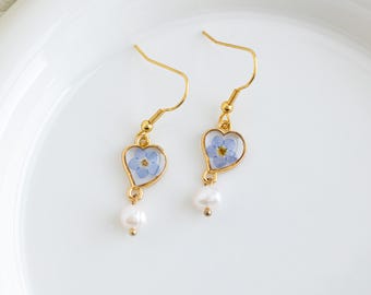Heart ForgetMeNot Pearl Earrings, Forget Me Not Earrings, Real Pressed Flower Jewerly, Flower Resin Earring, Bridesmaid Gifts, Gift for Her