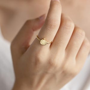 Halloween Pumpkin Ring, 925 Silver Pumpkin Ring, Dainty Pumpkin Ring, Halloween Cute Pumpkin Jewelry, Halloween Gift, Ring, Gift for Her