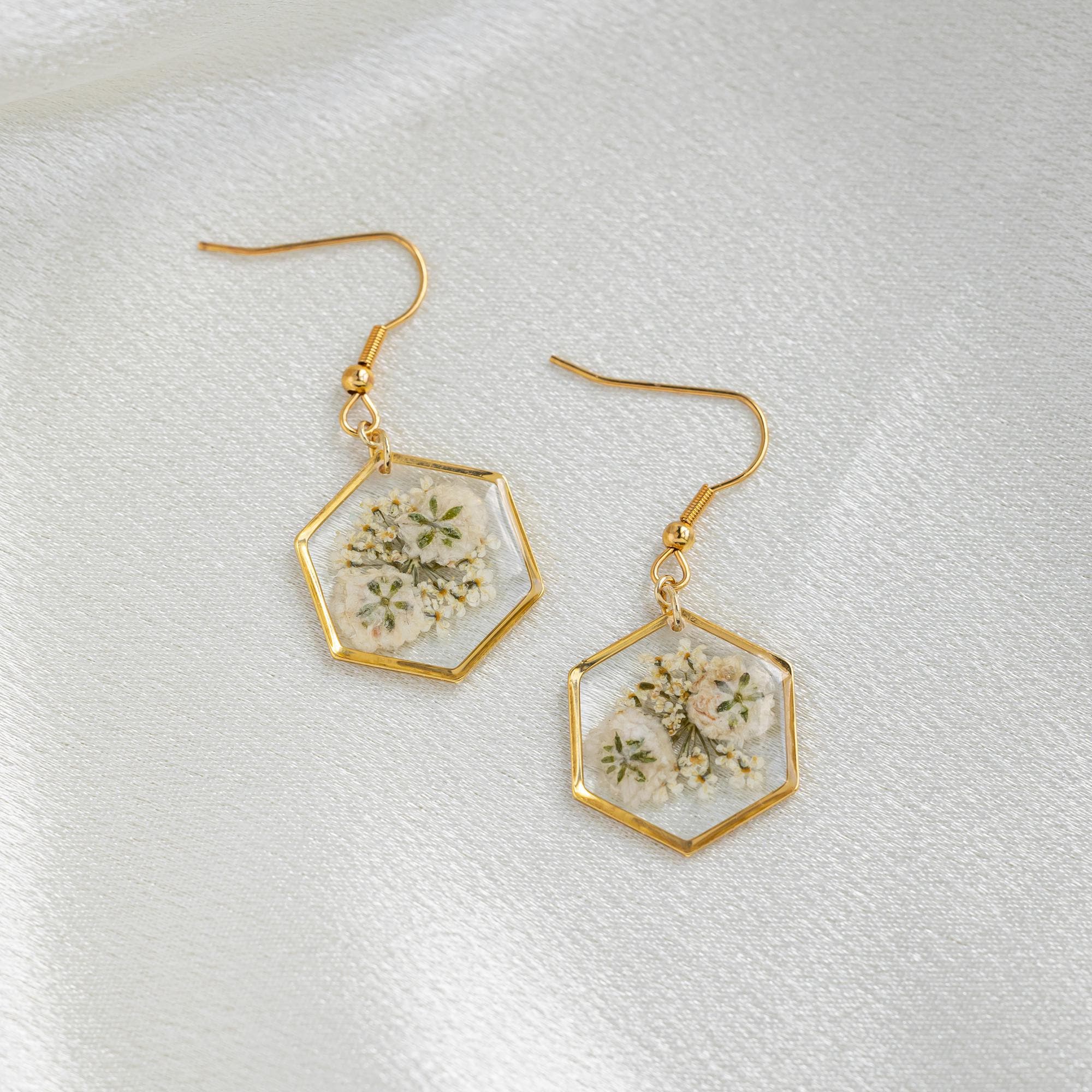 Baby's Breath Earrings, Resin Real Pressed Flower Jewerly, Baby's Breath, Wedding Bridal Jewelry, Flower Earrings for Women, Gift for Her