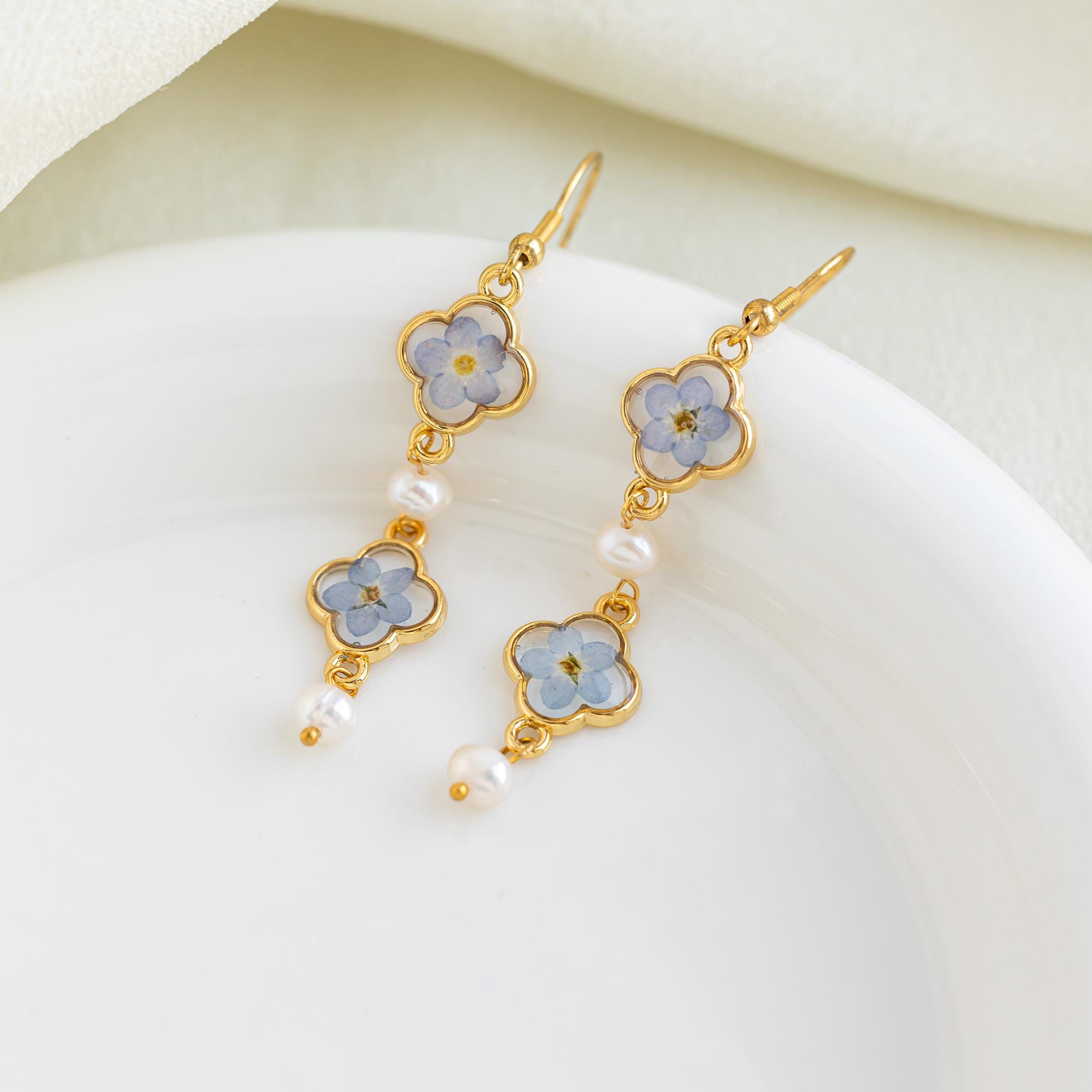 Forget Me Not Freshwater Pearls Earrings, Forget Me Not Earrings, Resin Flower Earring, Bridesmaid Gifts, Forget Me Not, Gift for Her