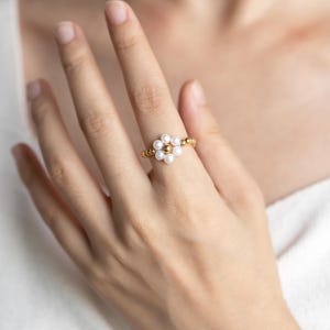 2MM Gold Bead Ring, Freshwater Pearl Flower Ring, Handmade Pearl Flower Jewelry, Beaded Ring for Women, Wedding Jewelry, Rings, Gift for Her