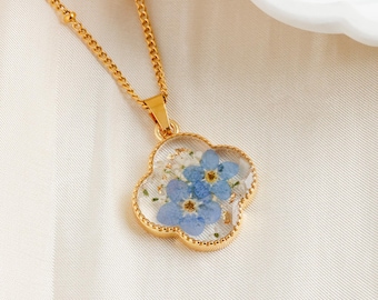 Forget Me Not Pendant Necklace, Resin Real Pressed Flower Jewerly, Miscarriage Gift, Floral Jewelry Gift for Her