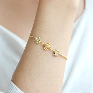 Personalized Birthflower Bracelet, Birthday Gift, Birthflower Bracelet for Mom and Grandma, Birthday Gift for Women, Christmas Gift for Her